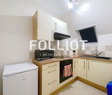 Charmant f1 meublé, rive droite, en résidence sécurisée - Photo 6