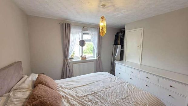 Phelps Close, Chard, TA20 - Photo 1