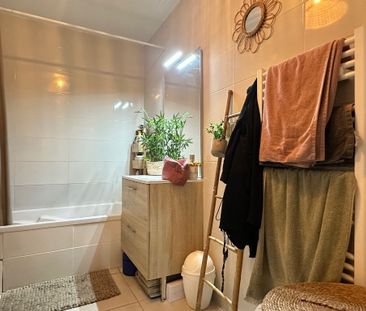 Location Appartement 2 pièces 44m² VILLEFRANCHE SUR SAONE 69400 - Photo 5