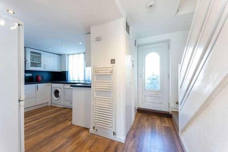 Wessex Close, Kingston, KT1 - Photo 3