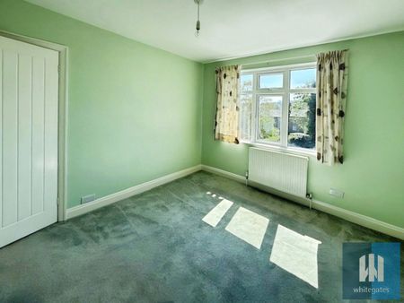 Long Grove Avenue, Dalton, Huddersfield, HD5 - Photo 3