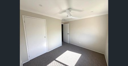 4 Bedroom with Large Yard & Shed - Photo 2