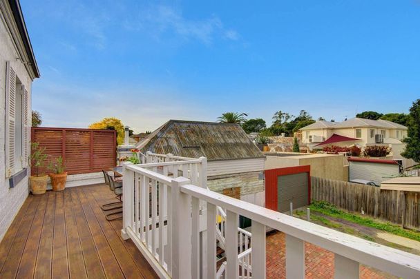 Furnished - Two Bedroom Apartment - CBD & Waterfront Precinct - Photo 1