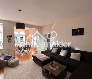 ruhige helle Zweiraumwohnung mit Einbauküche - Foto 1