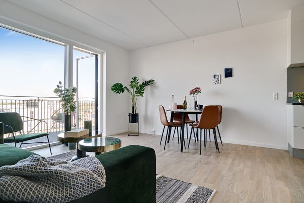 Rummelig lejlighed i 40+ ejendom - Foto 1