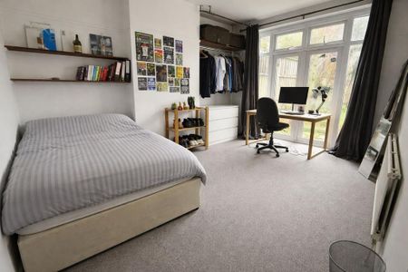 4 bedroom house to rent - Photo 3