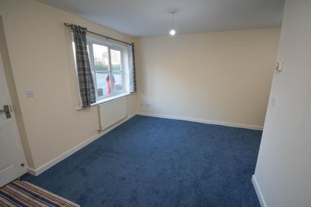2 bed House - Mews for Rent - Photo 3