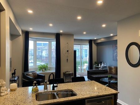 165 Hampshire Way #123 - Photo 3