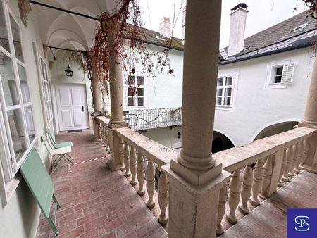 Erstbezug provisionsfrei: Toprenovierter 95m² Altbau mit Einbauküche im Renaissance-Juwel! - Photo 5