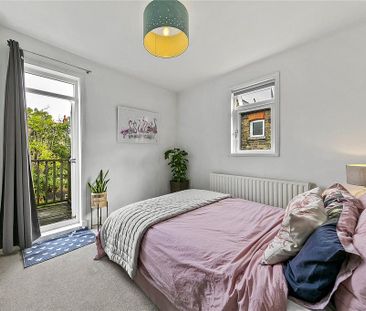 3 bedroom terraced house to rent - Photo 6