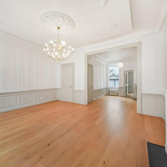 4 bedroom terraced house to rent - Photo 1