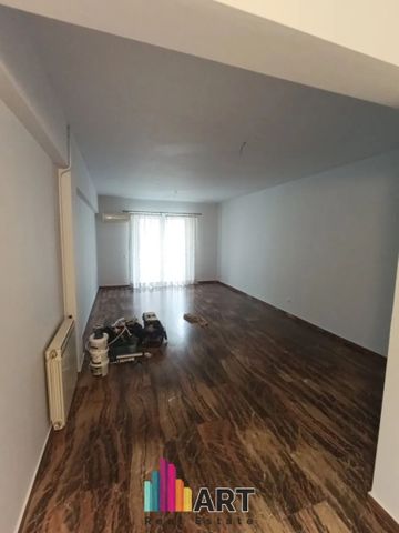 Ενοικίαση κατοικίας, 95 τ.μ., Πειραιάς, 850 € - Photo 2