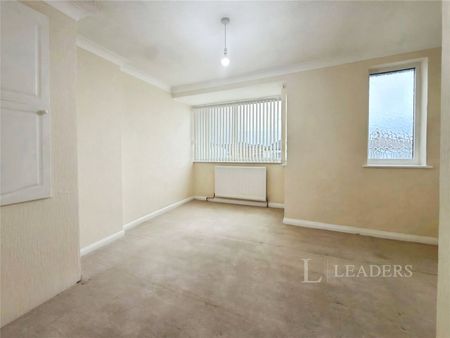 2 bedroom house to rent Sundon Park Road, LU3 - Photo 3