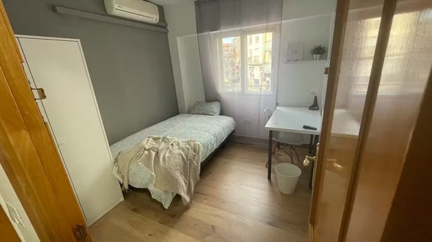 Calle Polvoranca, Getafe, Community of Madrid 28901 - Photo 1