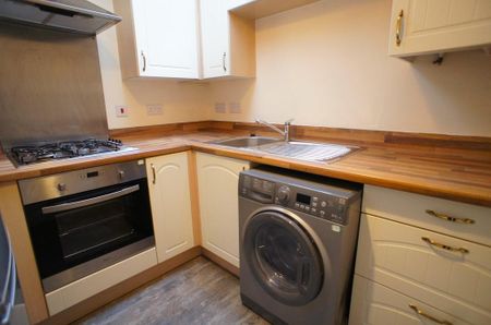 2 bedroom apartment to rent - Photo 5