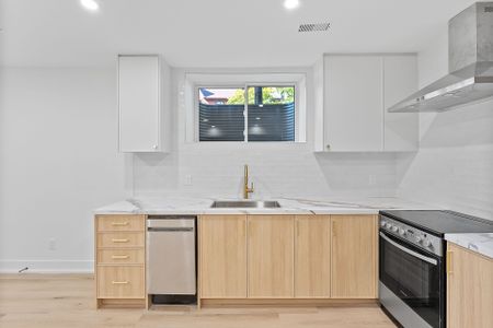 For Lease - 127 Northcote Avenue Unit# 1, Toronto, Ontario - Photo 2