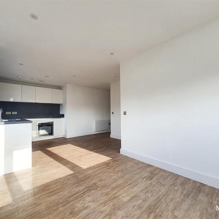 1 bedroom apartment to rent - Photo 1
