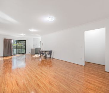 Price has reduced to $1,090 per week - Photo 5