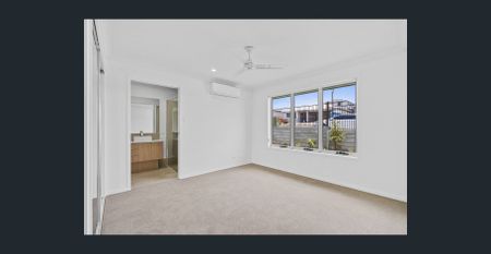 Brand New 4-Bed Family Home with Spacious Yard - Photo 4