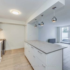 1089 Broadview Avenue #2 - Photo 2