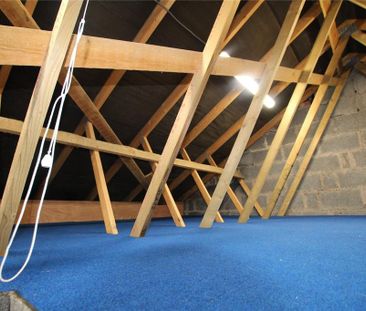 3 bedroom semi-detached house to rent - Photo 6