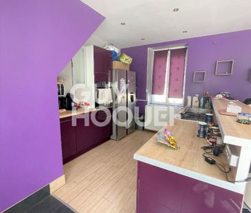 En location : MAISON MEUBLEE d'environ 110 m² à MESNIL EN ARROUAISE - Photo 3