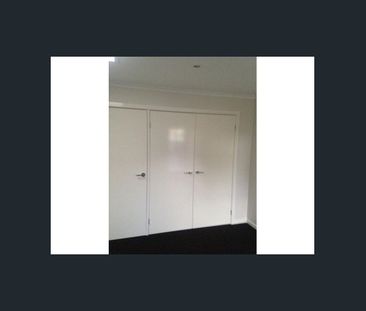 Chic 2-Bedroom Unit in Prime Location – Walk to Everything??? - Photo 5