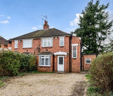 3 bedroom semi-detached house to rent - Photo 2