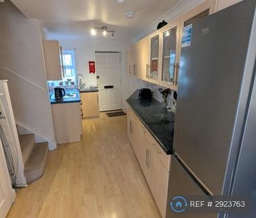 4 bedroom terraced house to rent - Photo 6