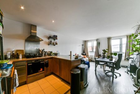 2 bedroom apartment to rent - Photo 2