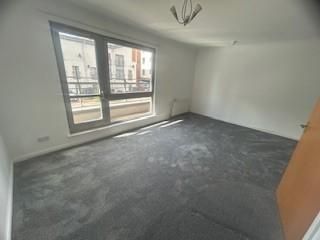 4 bedroom townhouse to rent - Photo 5