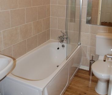 1 Bed Flat, Montpelier, BS6 - Photo 5