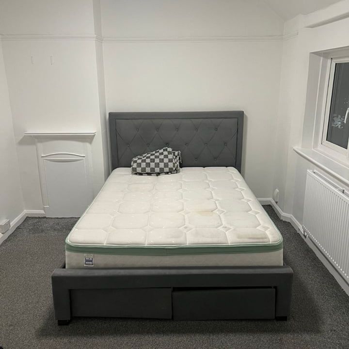 Room in a Shared House, London, CR0 - Photo 2
