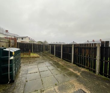 8 Donaldson Crescent, Belfast, BT13 3LQ - Photo 2