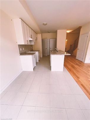 For Lease - 29 Sun Haven Lane, Thorold, Ontario - Photo 1