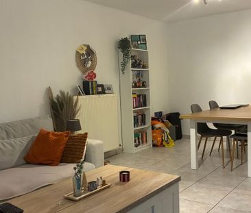Appartement te huur in Genk voor € 800 met 2 slaapkamers - Photo 3