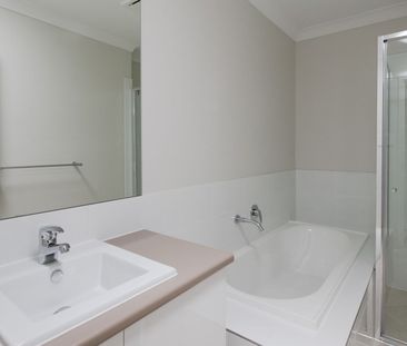 Comfortable Living in Convenient Location - Photo 6