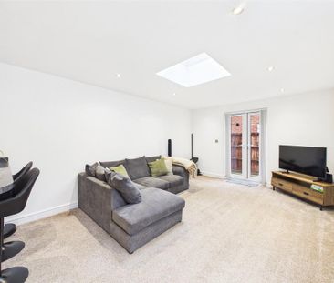 1 bedroom semi-detached house to rent - Photo 4