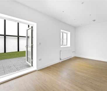 3 bedroom apartment to rent - Photo 3