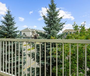 For Lease - 258 Meadowbreeze Drive, Kanata, Ontario - Photo 4