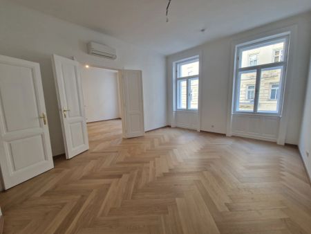 ERSTBEZUG - TRAUMHAFTE 3 ZIMMER ALTBAUWOHNUNG - kleiner Balkon - NÄHE WEIßGERBER LÄNDE - Foto 4