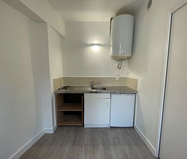 Location Appartement 1 pièce 28m² RENNES 35700 - Photo 3