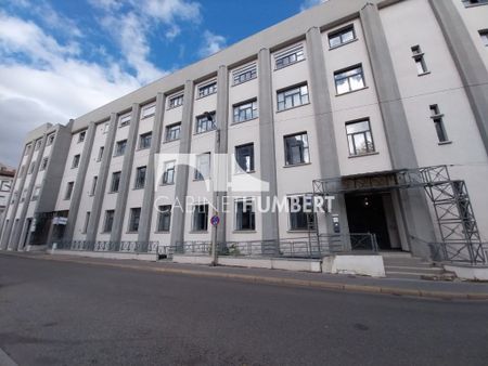 Location Appartement 1 pièce Meublé 30m² ROCHETAILLEE 42100 - Photo 5