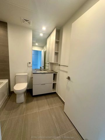 1 Fairview Road E #1705 - Photo 5