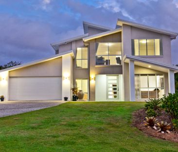 Elegant Two-Storey home with pool - a stunning masterpiece (short t... - Photo 3