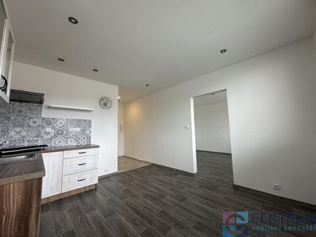 Pronájem bytu 1+1 36 m² - Photo 3