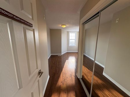 For Lease - 2510 Countryside Drive Unit# 22, Brampton, Ontario - Photo 3