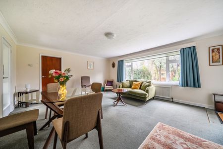 Ashstead Lane, Godalming, Surrey, GU7 - Photo 3