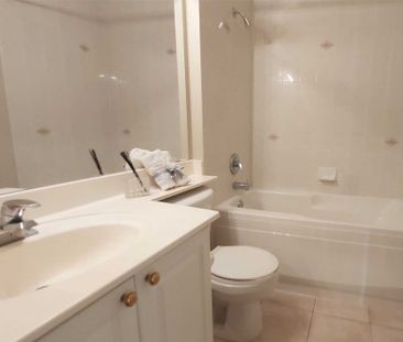 For Lease - 8 Hillcrest Avenue Unit# 3102, Toronto, Ontario - Photo 4