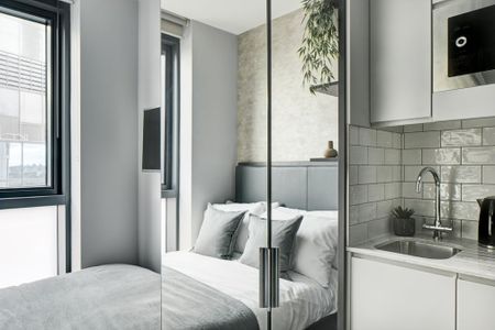 Studio Flat, Crossharbour Plaza, E14 - Photo 4